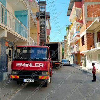 Asansorlu Evden Eve Nakliyat Izmir Mobil Asansorlu Ev Nakliyati Ofis Izmir Ucuza Ev Tasima Eminler Nakliyat Firmasi Covid 19 Tedbirli Ev Nakliyati Izmir Hizli Ev Ofis Tasimaciligi