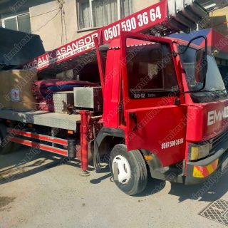 Izmir ici Evden Eve Nakliyat Sehirici Ofis Nakliyati Ucuza Izmir ici Tasima Eminler Ev Nakliyati Hidrolik Mobil Asansorlu Sehirici Nakliyat Fiyati 4
